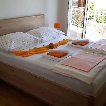 Ljube Apartmán *