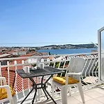 Ljube Apartman Trogir