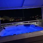 Ljube Apartman *