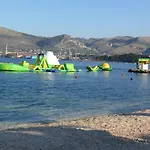 Ljube