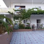 Ljube
